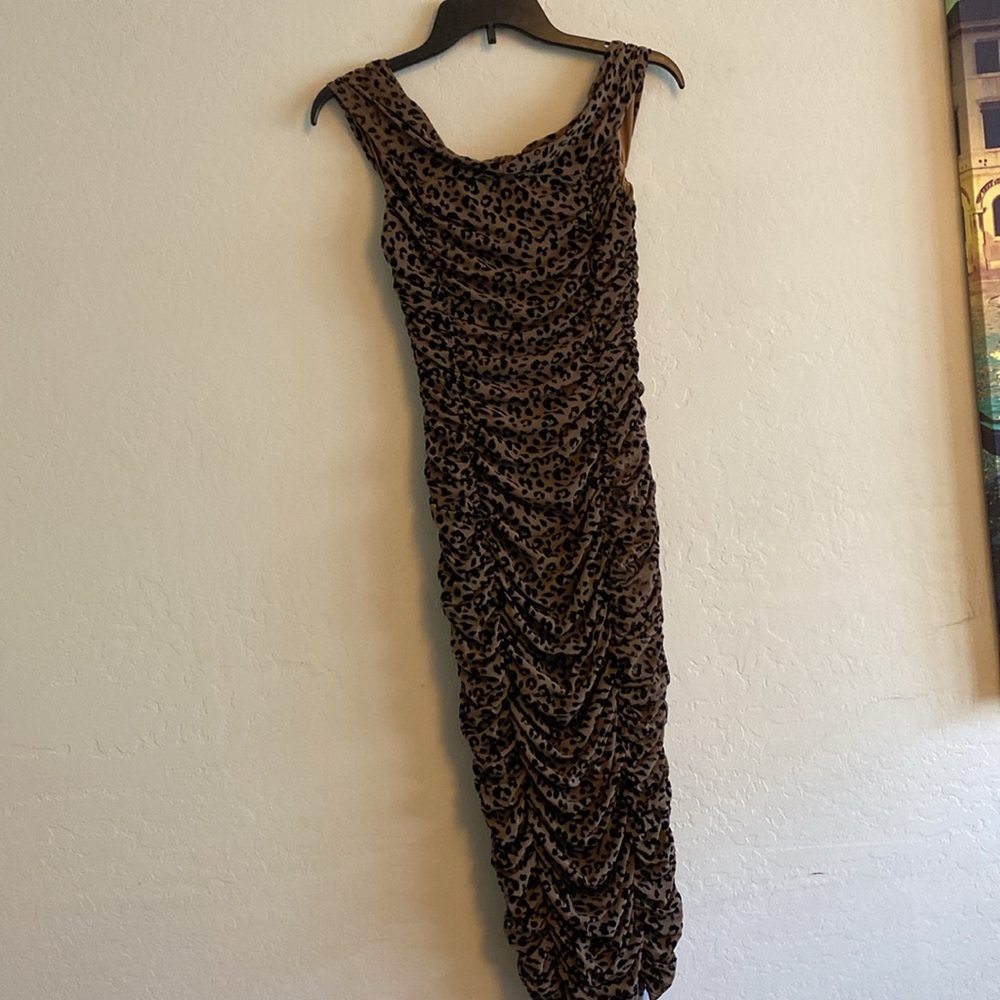 MAJORELLE Tabitha Midi Dress in Tan Leopard S - Picture 15 of 17